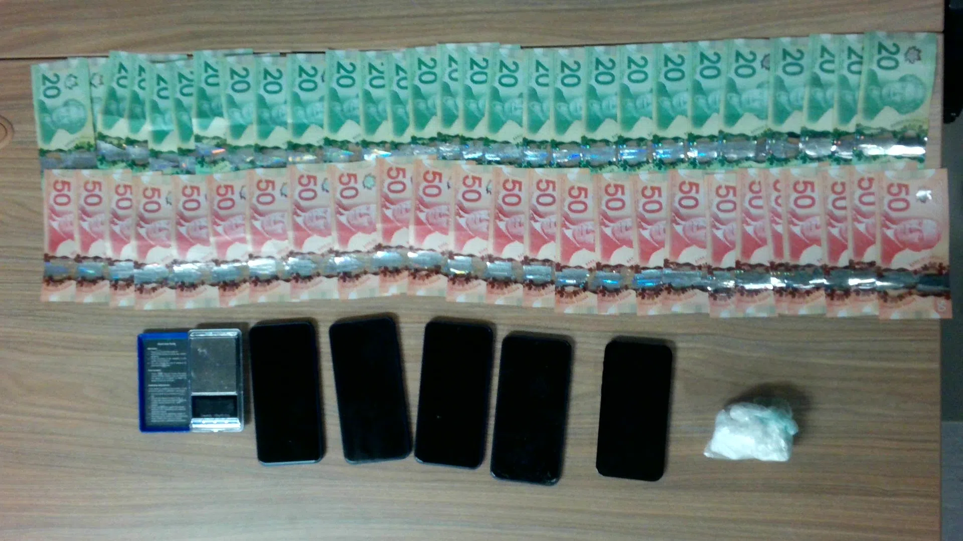 Three Arrested Drugs Seized After Vehicle Fails To Stop For Police Bayshore Broadcasting News