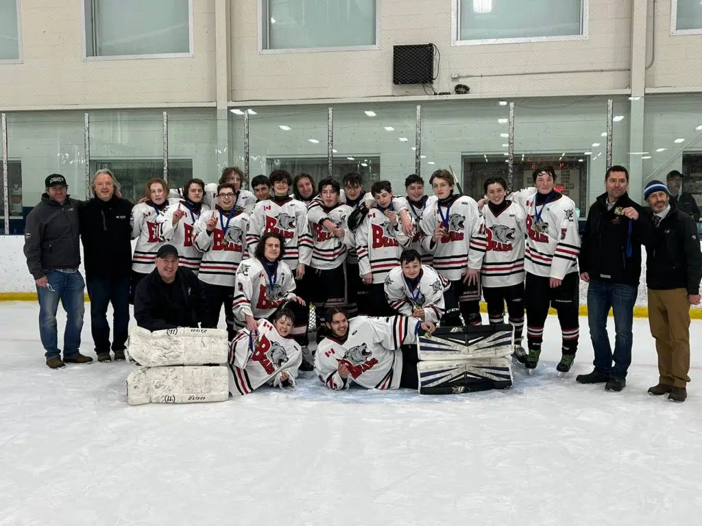 SMMHA Bears Sending Two Teams to Provincials | Country 102