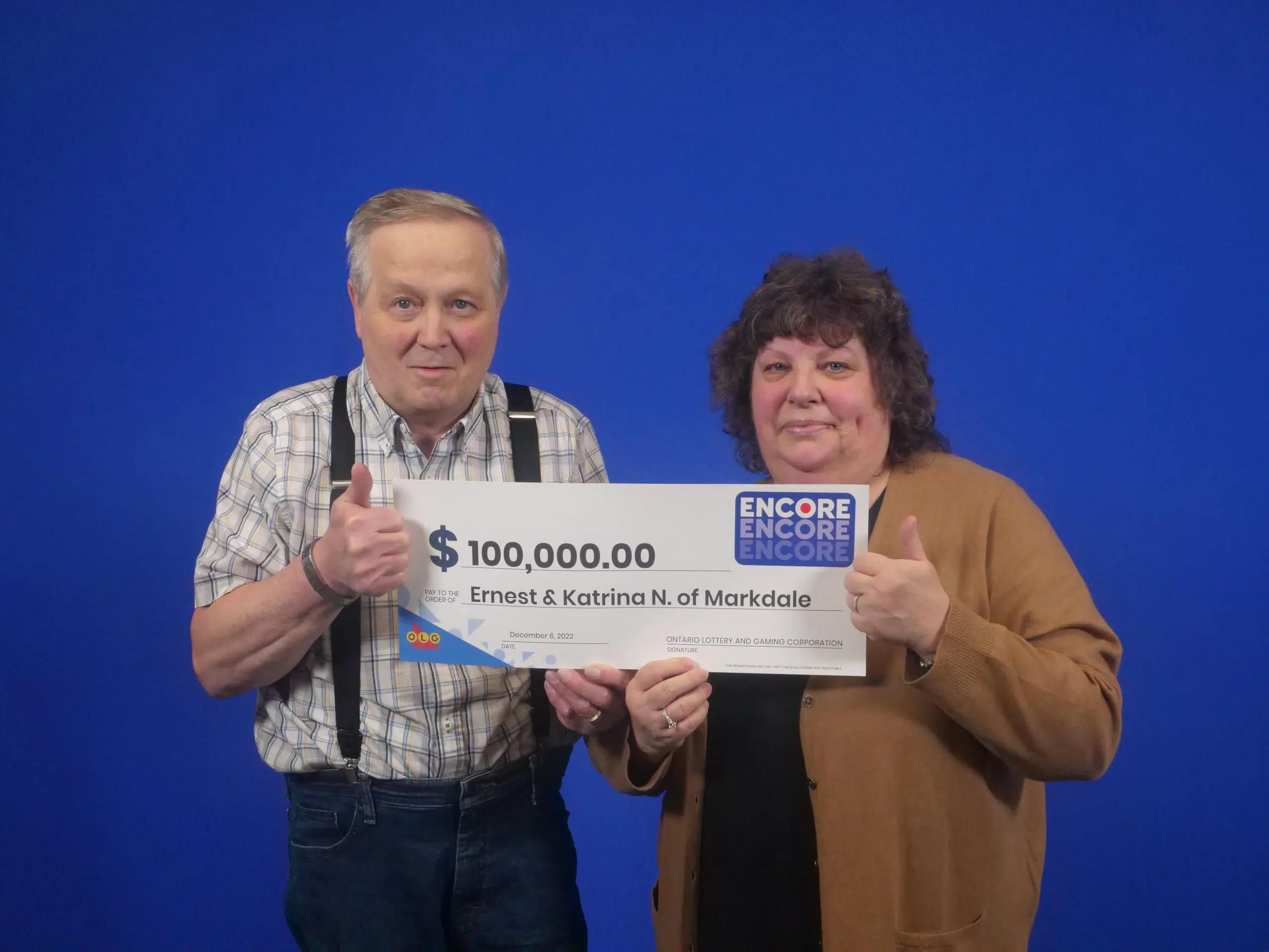 Markdale Couple Wins 100,000 560 CFOS