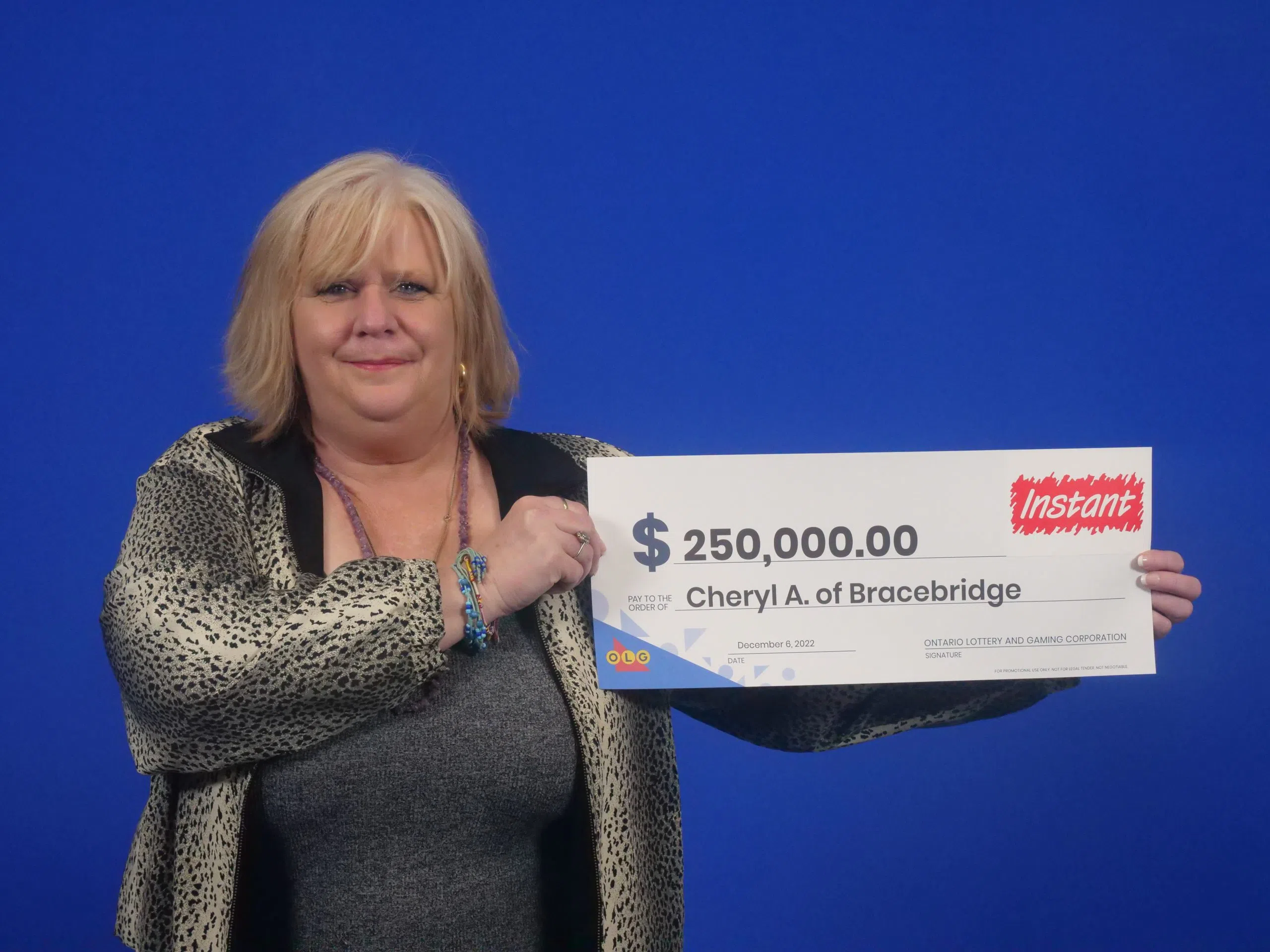 Bracebridge Resident Celebrates 250000 Lotto Win Country 102