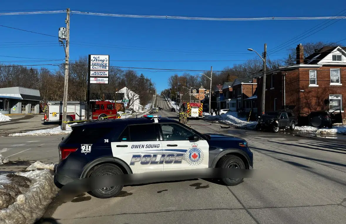 Owen Sound Vehicle Collision Results In Gas Leak Country 93