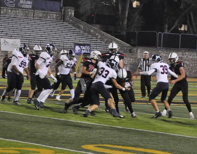 Emporia High Football to face Topeka Seaman KVOE