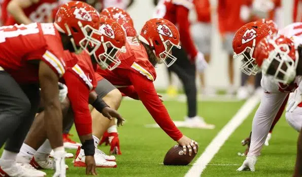 Kansas City Chiefs hold day 1 of mandatory minicamp