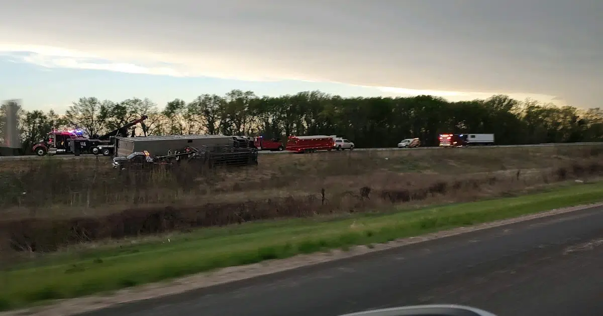 Southbound Interstate 35 closed for nearly five hours near Emporia