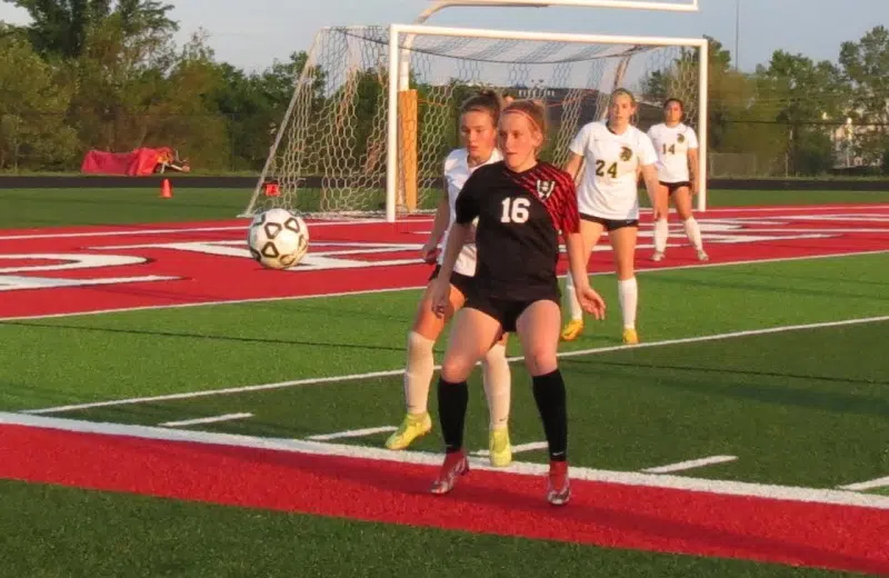 Emporia High girls soccer drops 32 overtime match to Topeka High KVOE