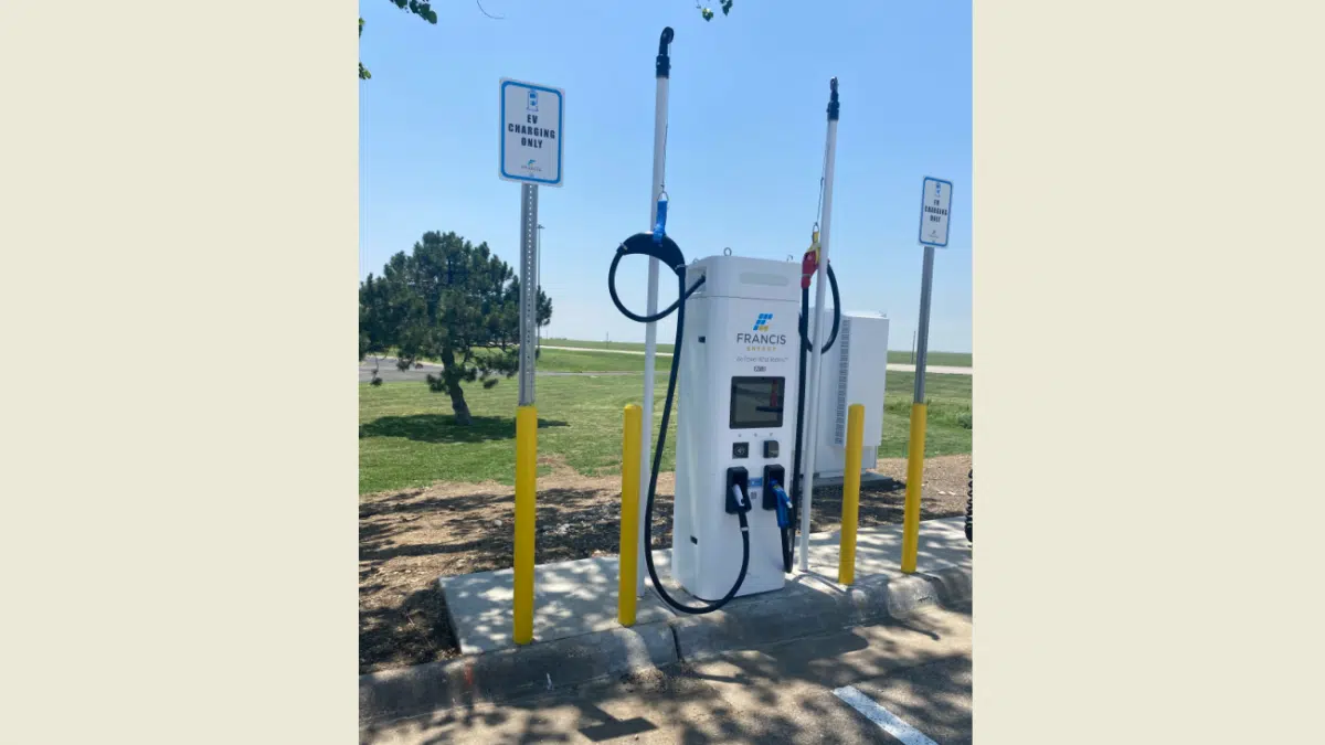 Electric vehicle charging stations now ready for use at Turnpike’s Matfield Green service area