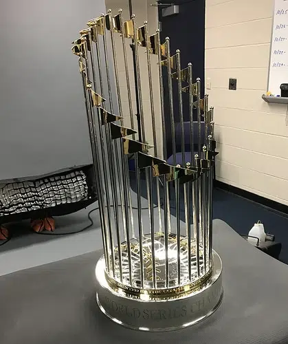 Cubs World Series Trophy to Make Stop In Springfield