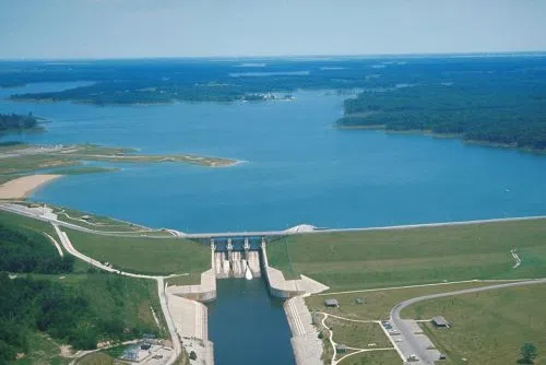 Lake Shelbyville Dam West Beach Reopens | Decatur Radio