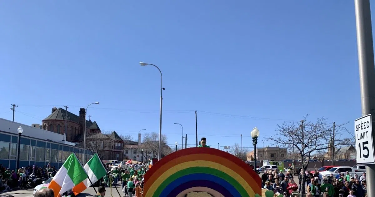 St. Patrick’s Day parade returns to downtown Sioux Falls Sports Radio