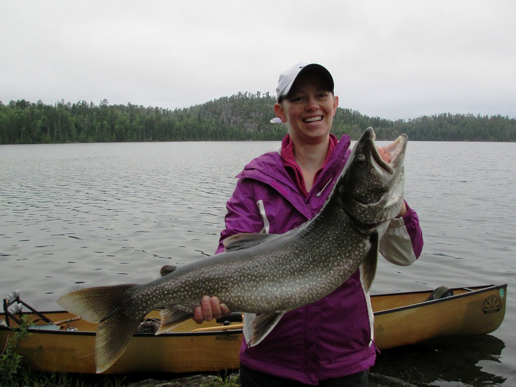 That's a nice fish! Minnesota moms get a free fishing weekend - Vimarsana News