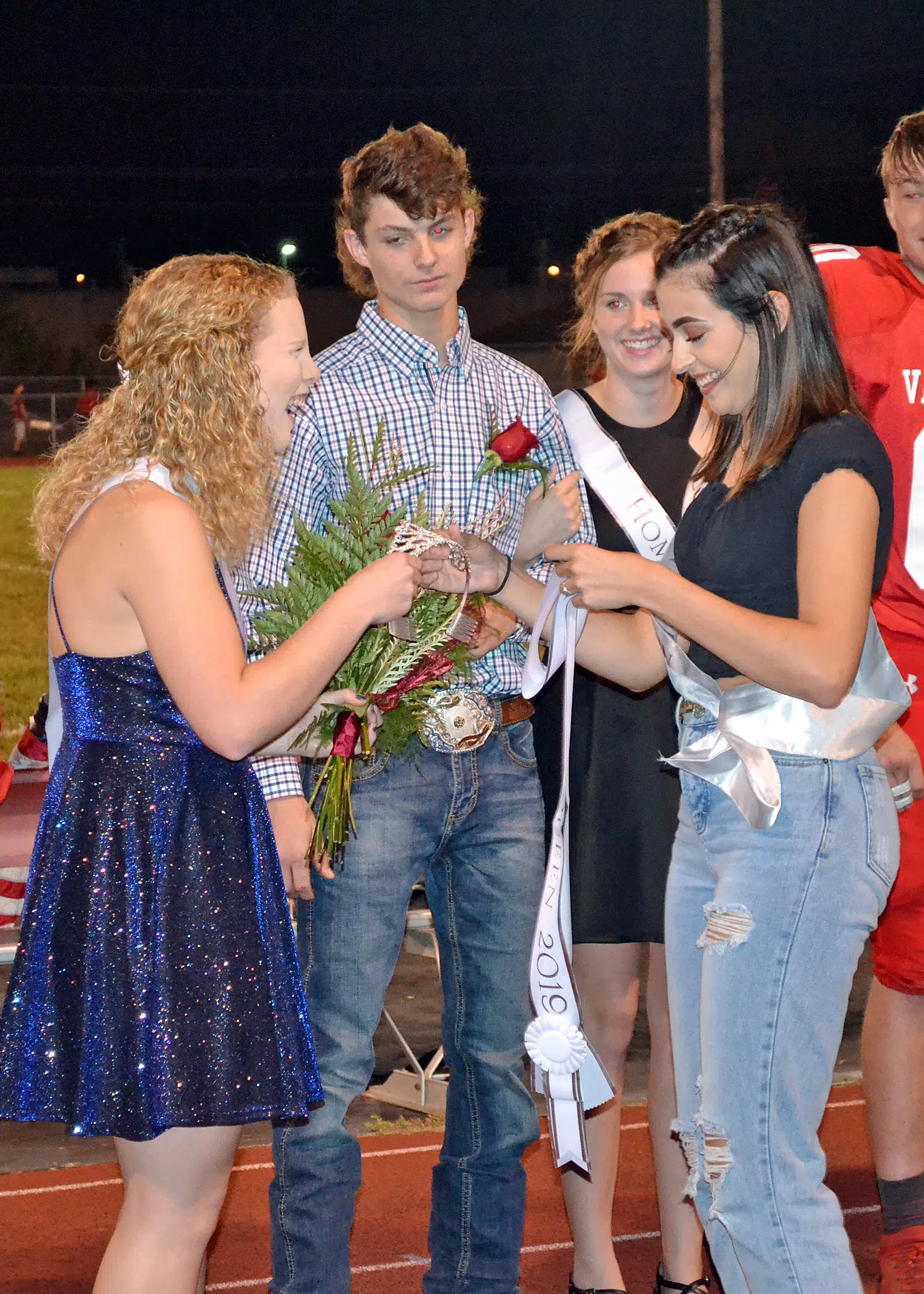 MVL crowns Homecoming King and Queen