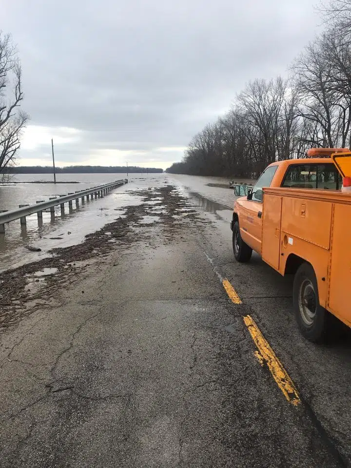 U.S. Route 51 South of Vandalia remains closed, other updates on