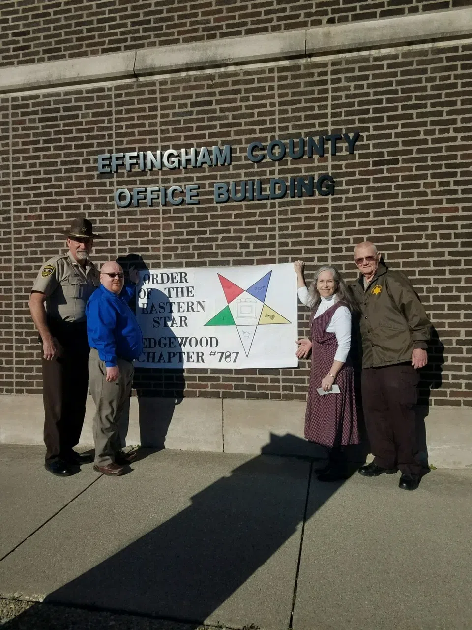 Sheriff’s Office Receives Donation for FirstAid Supplies Effingham Radio