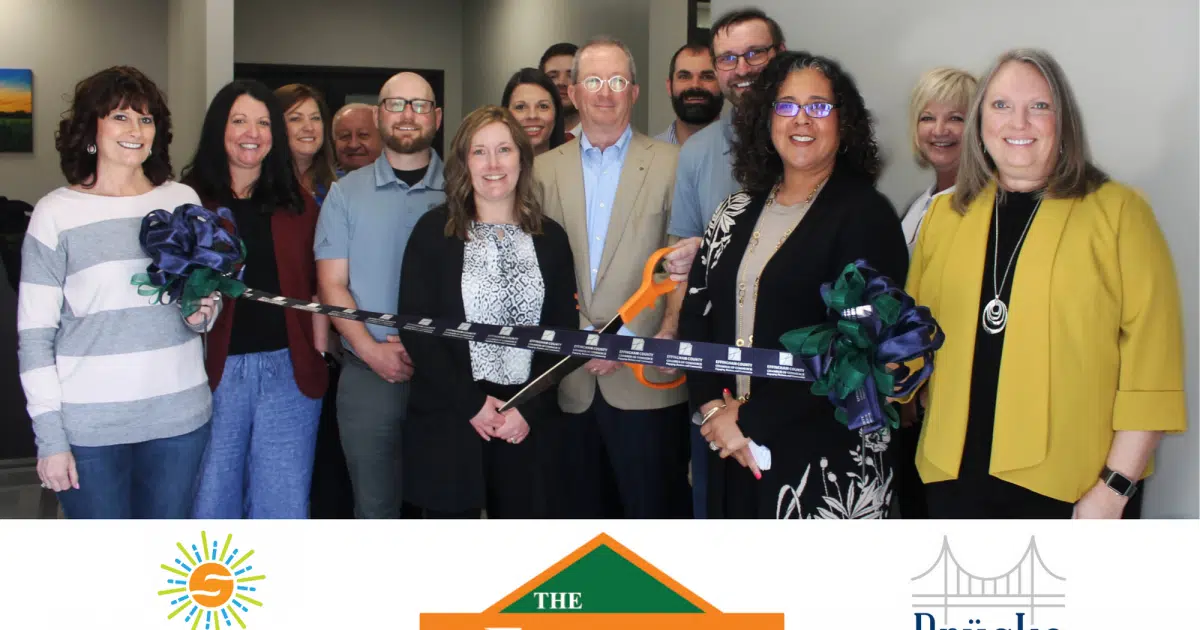Effingham County Chamber Holds Ribbon Cutting For The Equity Services Effingham Radio