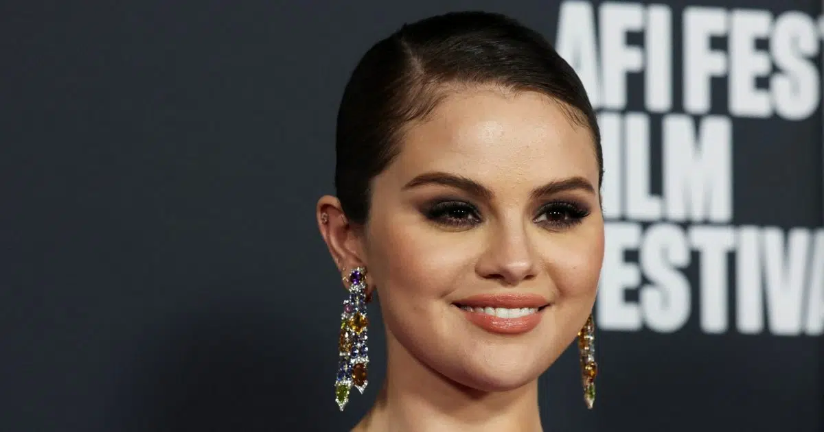 Selena Gomez Opens Up About Lupus Medication And Weight Gain Neuhoff Media Lafayette 