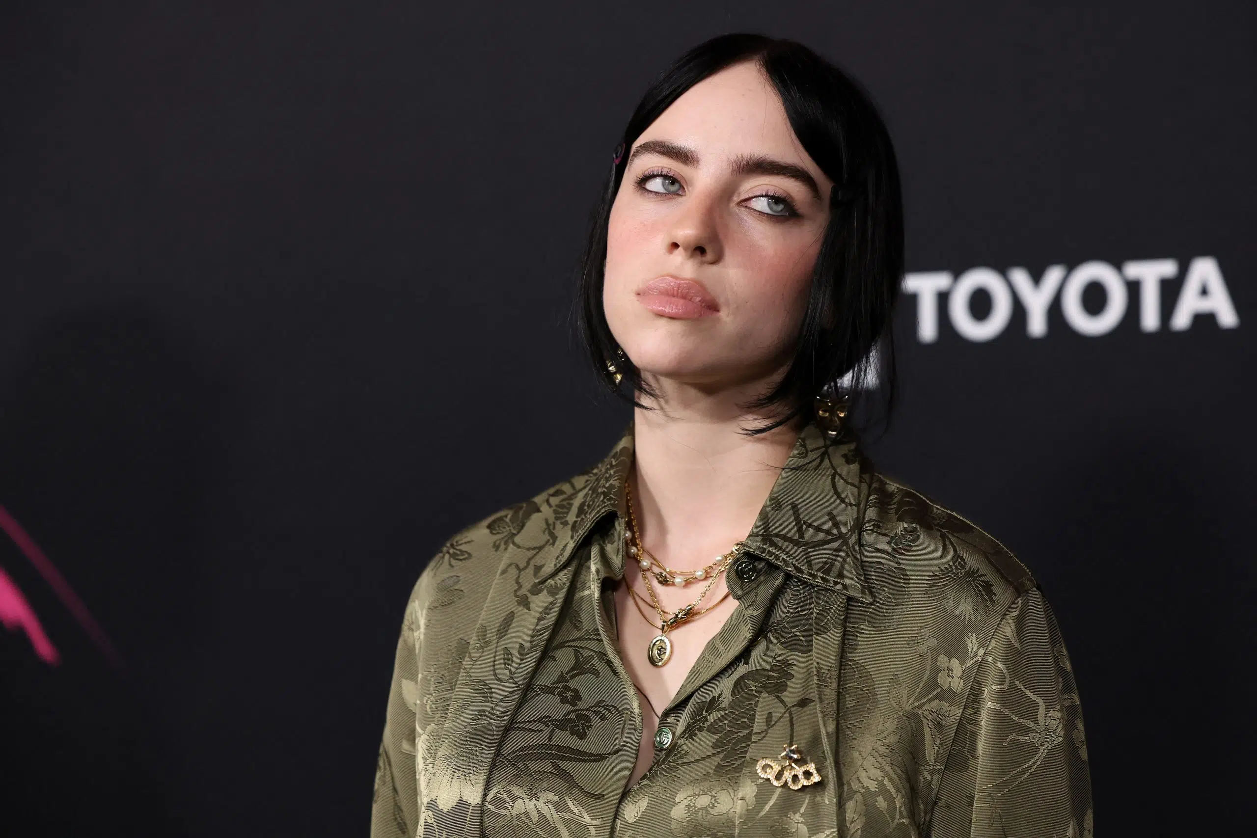 Billie Eilish Reveals Shes Deleted Her Social Media Apps Neuhoff Media Lafayette 6175