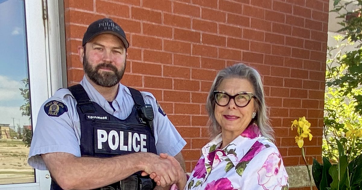 Olds RCMP Officer Receives Corporal Cumming's Watch Certificate - Vimarsana News