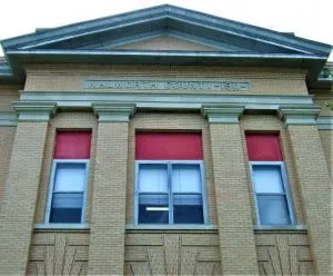 walworth county court house