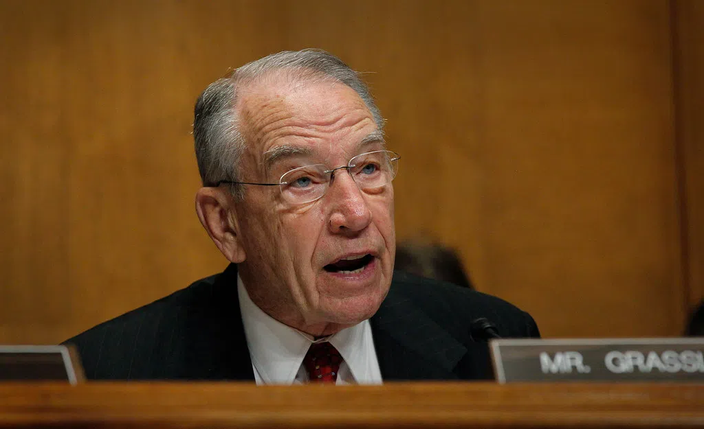 Grassley frustrated by beef packers, Justice Department | DRGNews