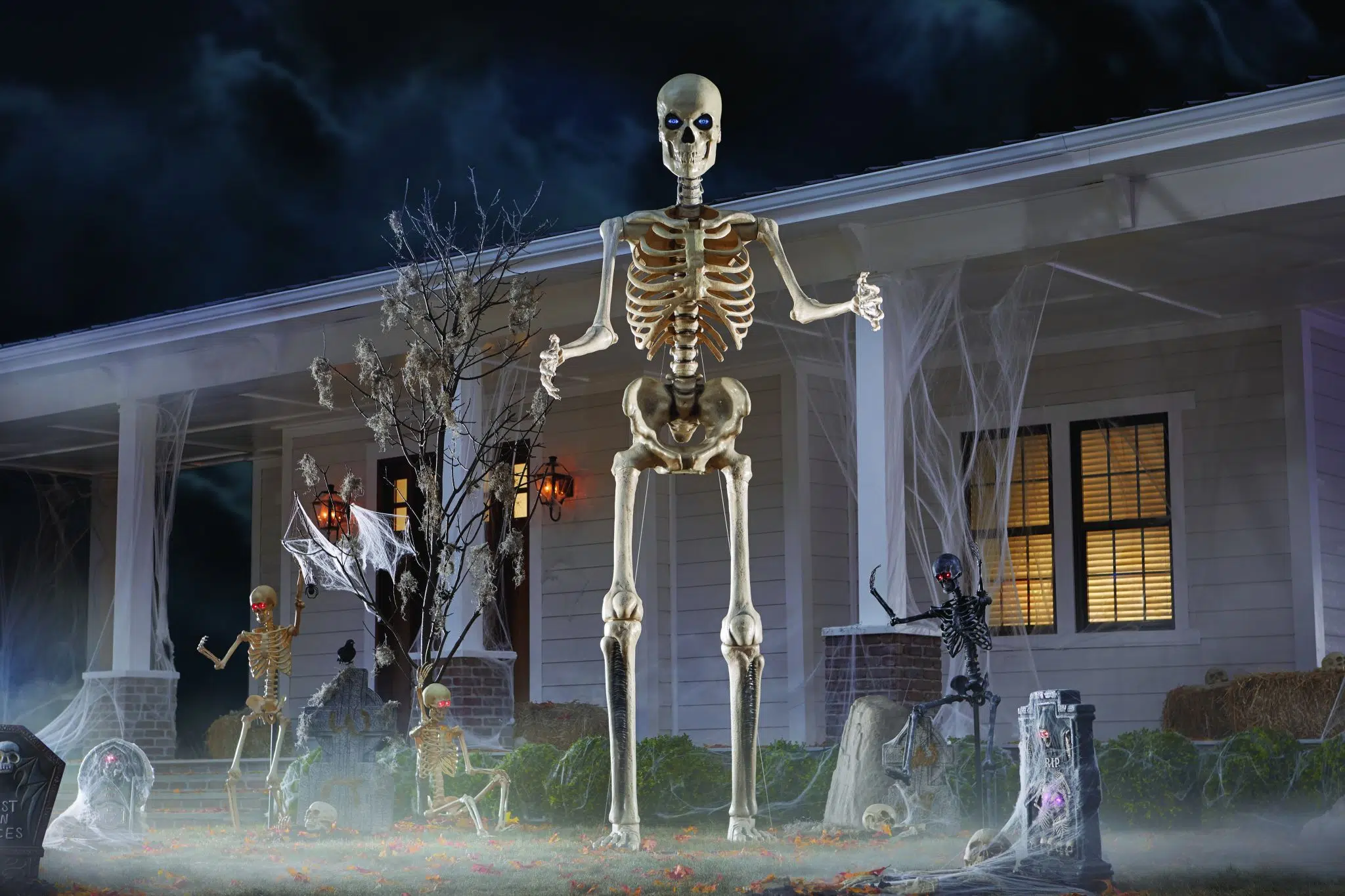 Halloween decorations for sale already! | DRGNews