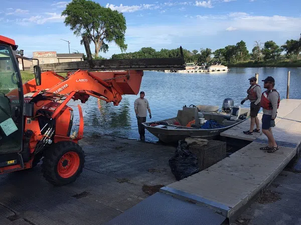 tractor loading trash