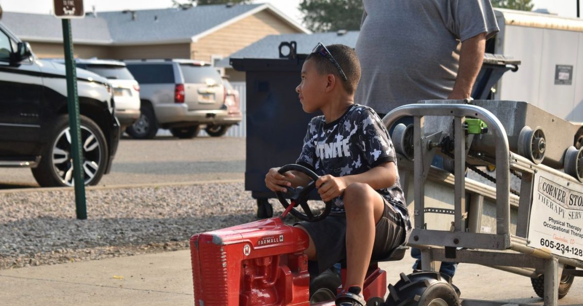 Kids pedal pull being held tomorrow during Fort Pierre Community Celebration - Vimarsana News