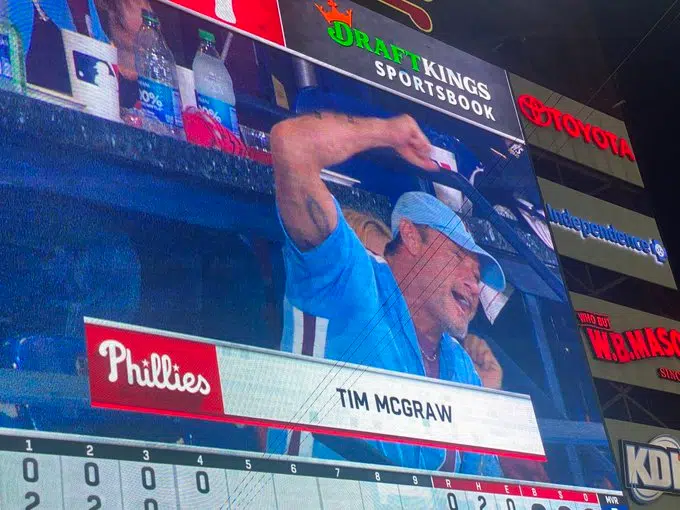 Tim McGraw Wears Dad's Phillies Jersey at World Series Game