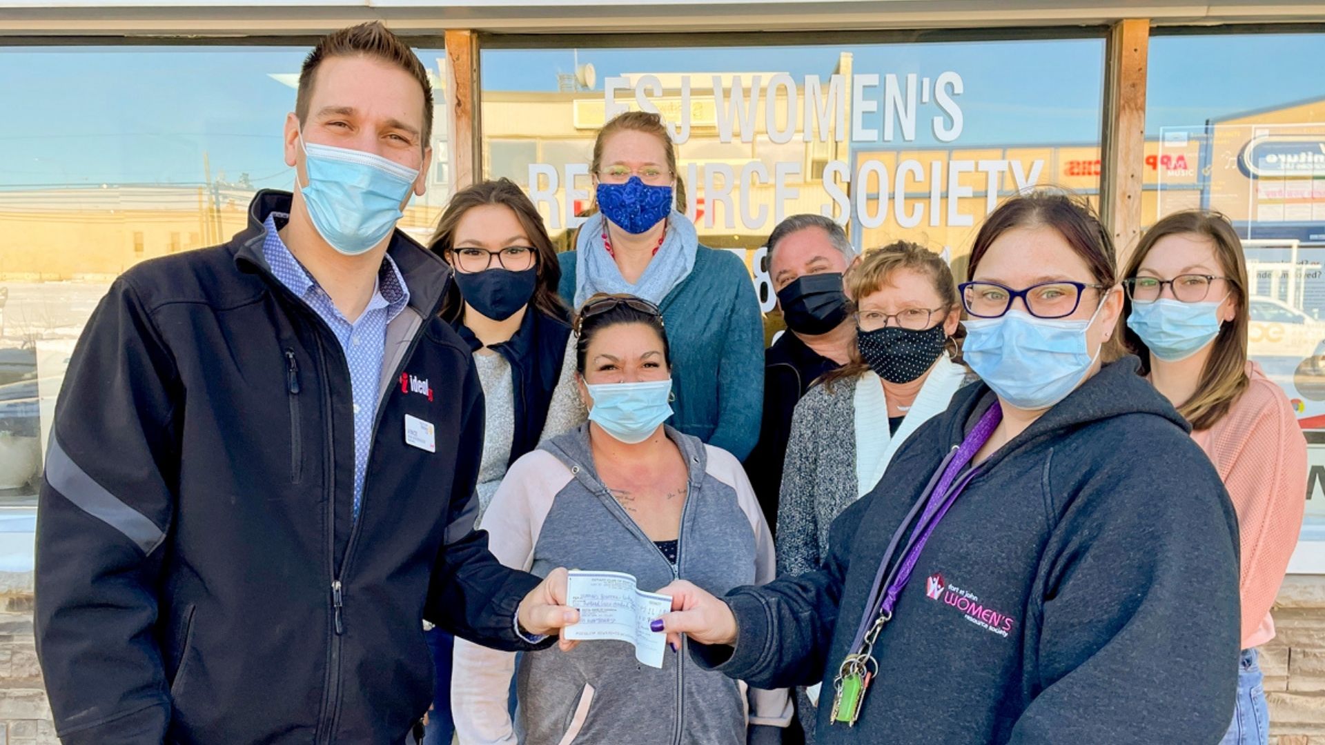 Mother's Day Run raises over $10k for Women's Resource Society | Energeticcity.ca - Vimarsana News