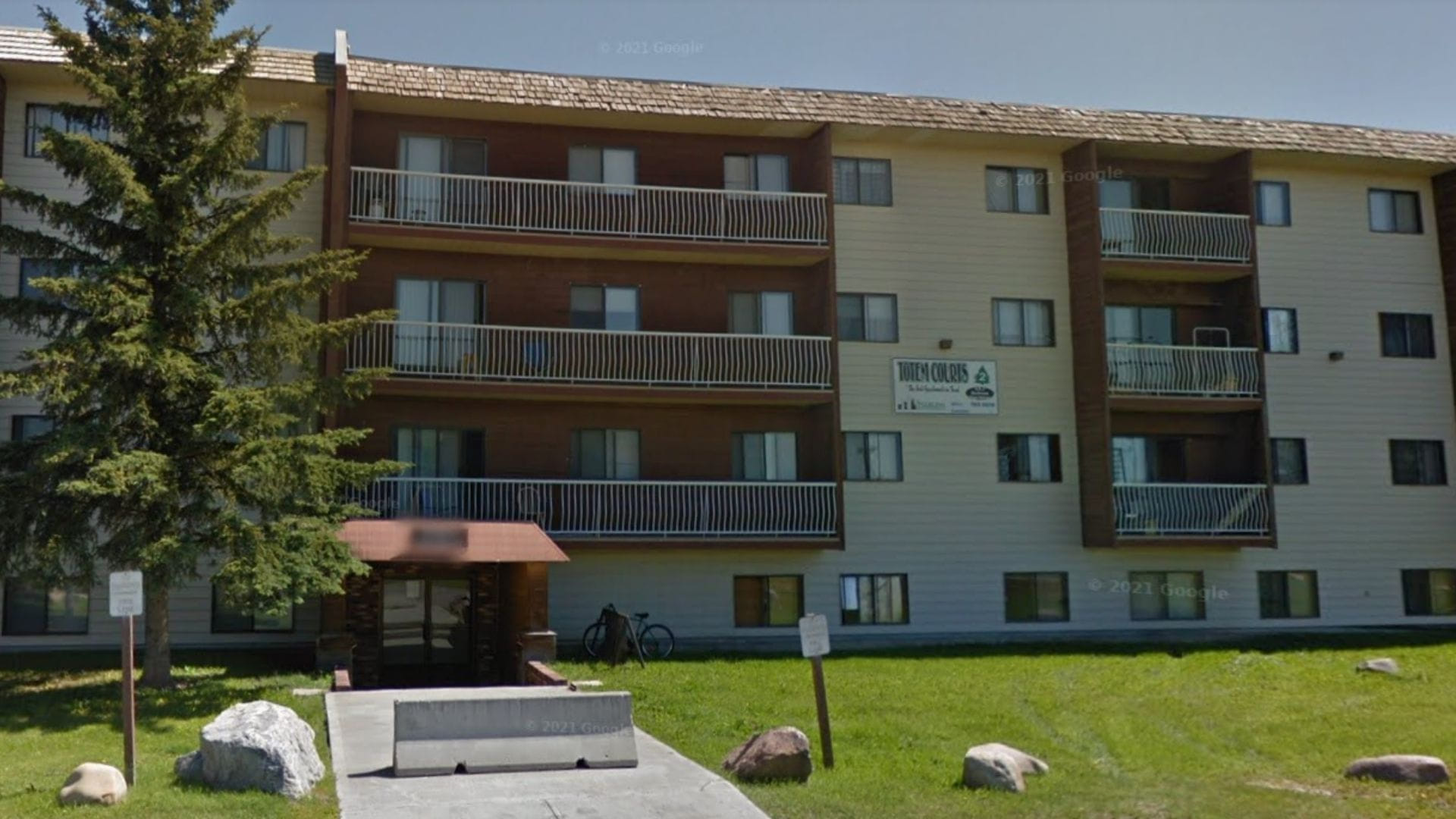 Resident calls foul on property management company - Vimarsana News