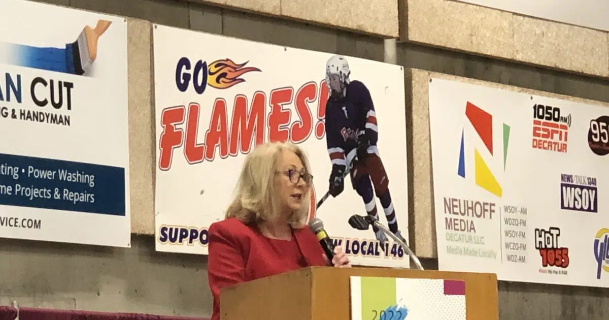 Mayor Julie Moore Wolfe, Chief Shane Brandel address Decatur at State