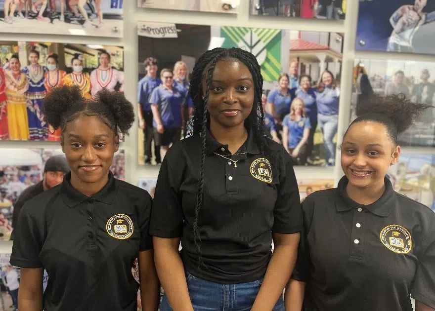 LISTEN: Janiyah Williams, Latisha Wodland, & Amari Brown on Thee Morris ...