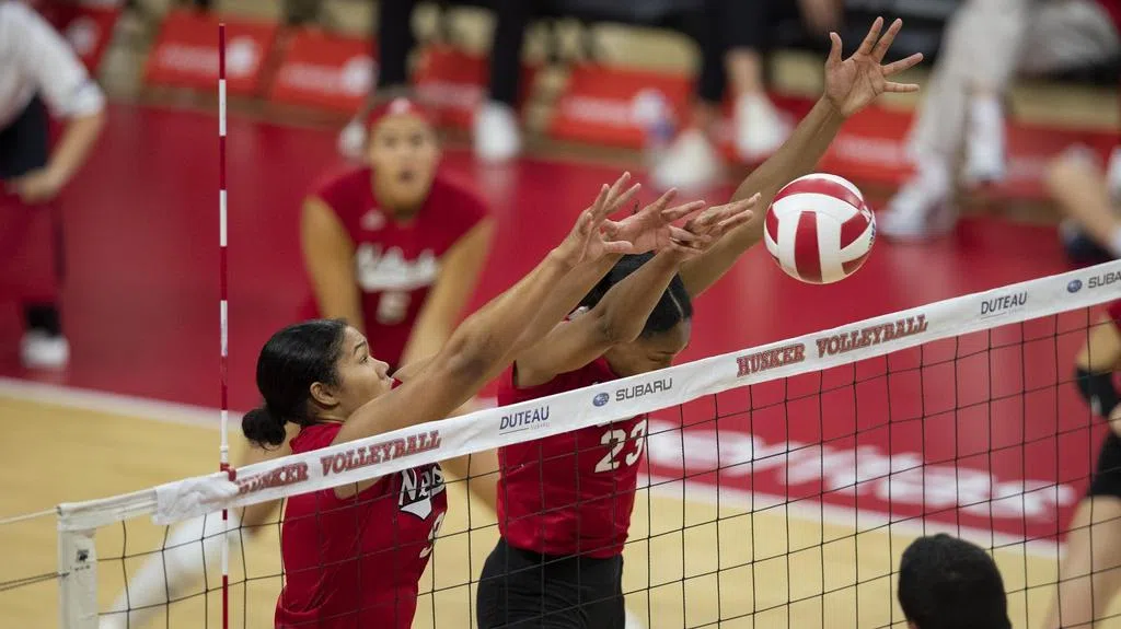 No. 1 Nebraska Begins Season with Sweep