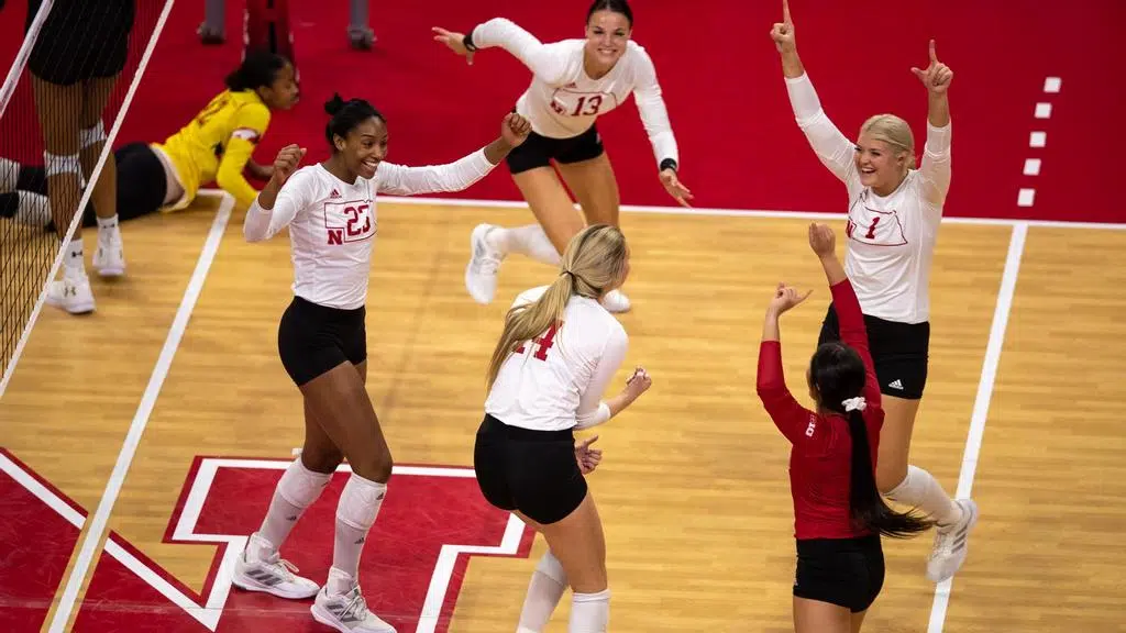 No. 1 Nebraska Volleyball Bounces Back with Sweep of Maryland KLIN