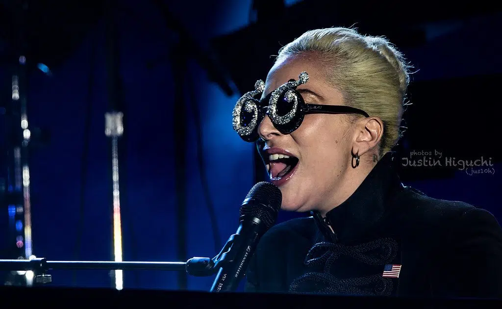 Lady Gaga’s invisible force field. Vid in blog. B107.3 Lincoln's 1