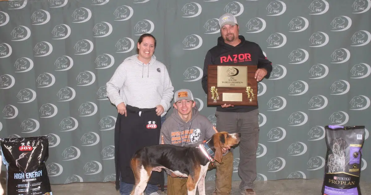 World Coon Hunt begins in Salem Monday; youth champion named over