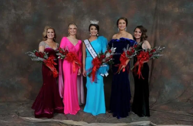 Miss Clay County Fair crowned Miss Illinois County Fair Queen South