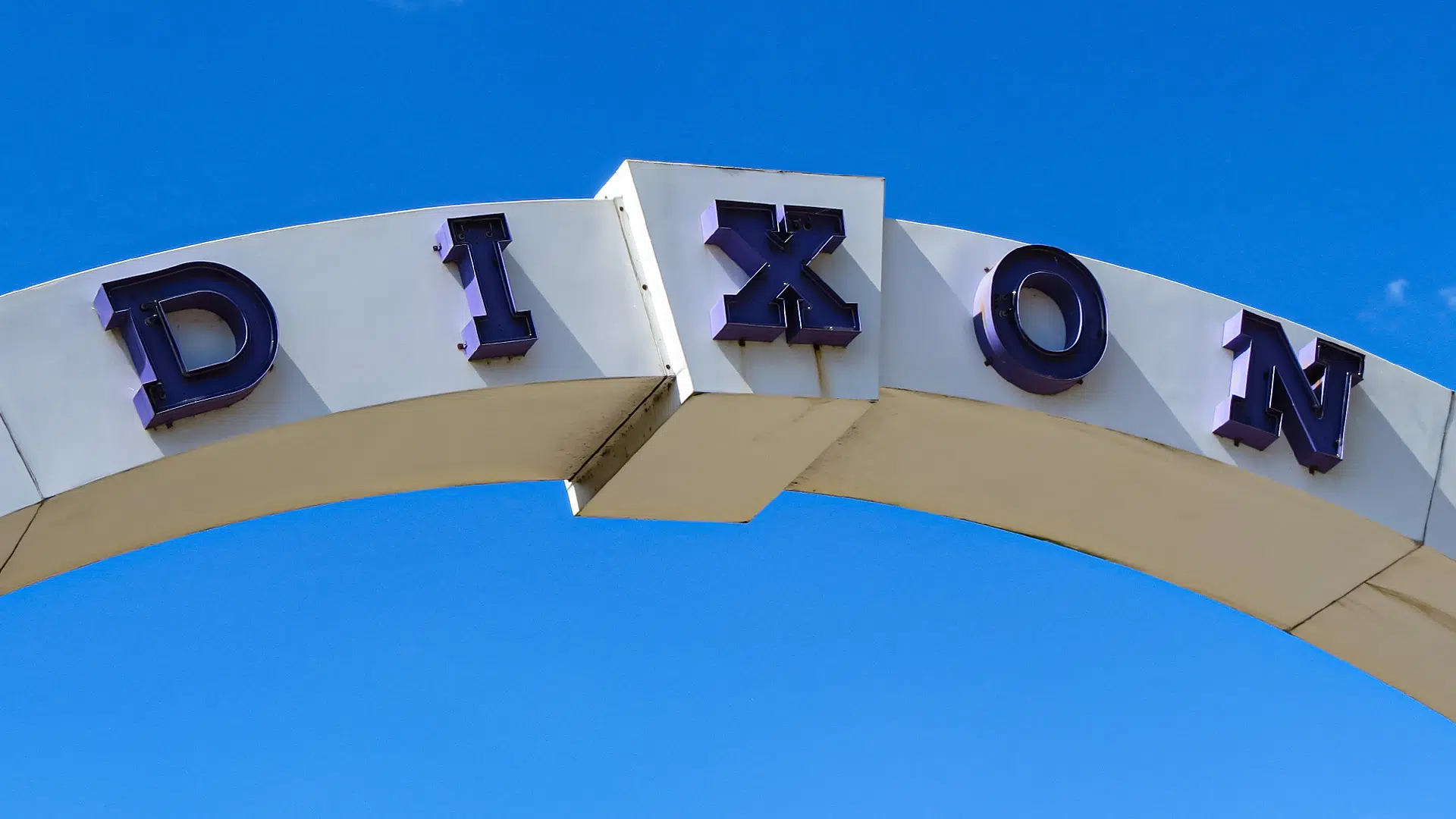 City of Dixon Finding it Hard to Get the Parts Needed for an Arch