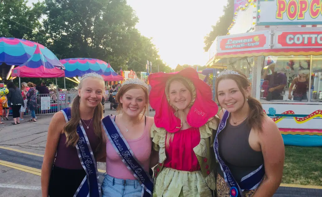 It’s Petunia Time in Dixon and the 2022 Dixon Petunia Festival is