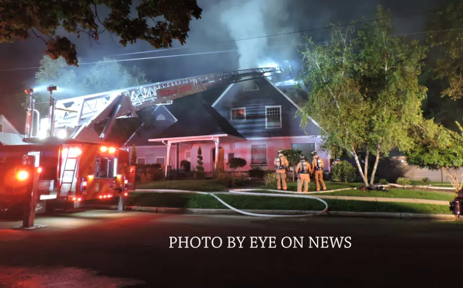 Three Firefighters Slightly Injured In Friday Night Blaze In Dixon   Dixon Fire Jefferson Avenue 