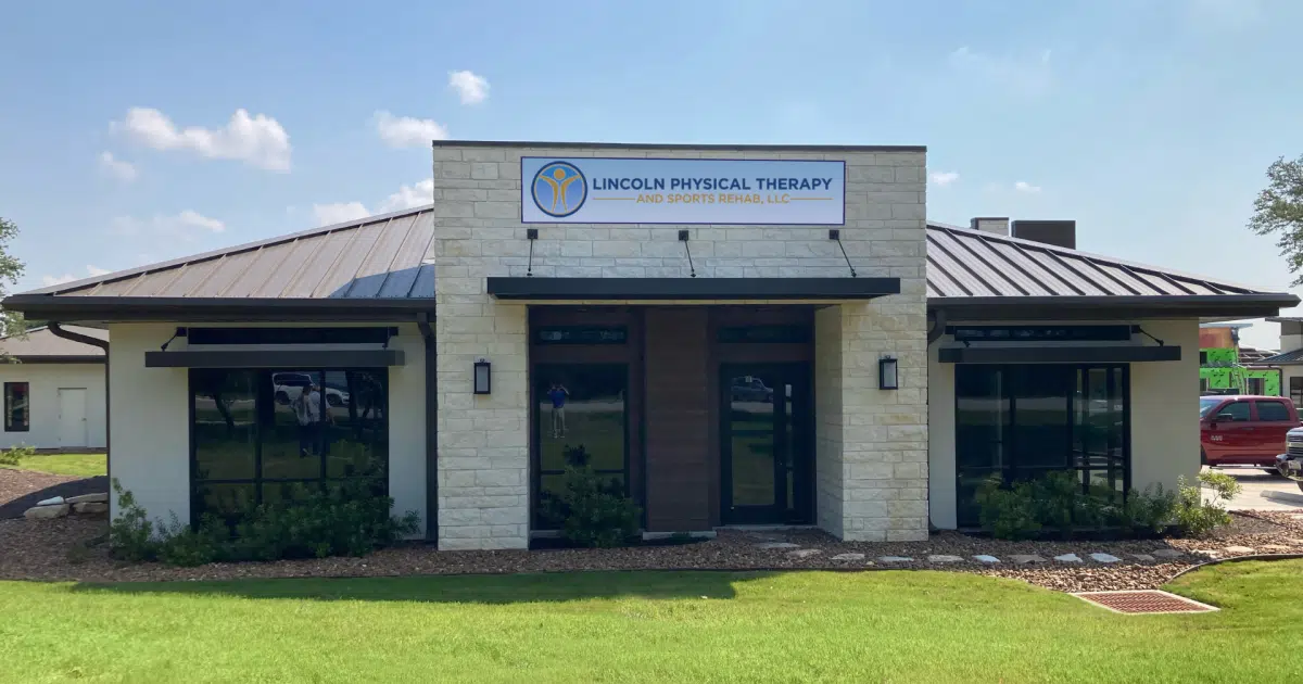 Lincoln Physical Therapy and Sports Rehab, LLC Now Open in