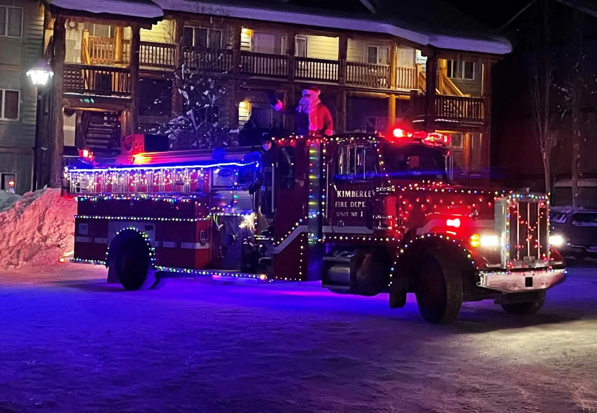 Santa touring East Kootenay communities with local fire departments