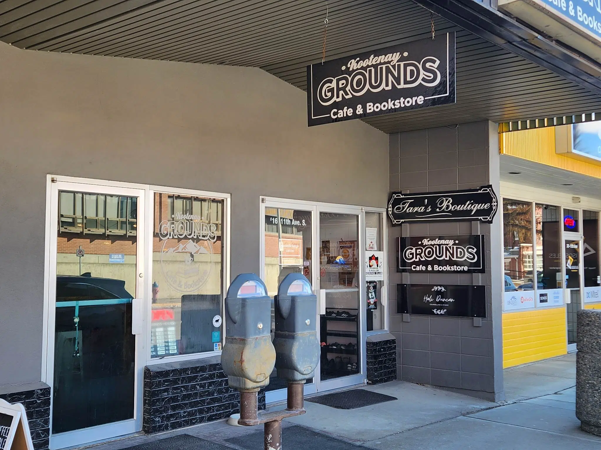 Amplify East Kootenay Kootenay Grounds Cafe and Bookstore in Cranbrook Wild 104.7 East