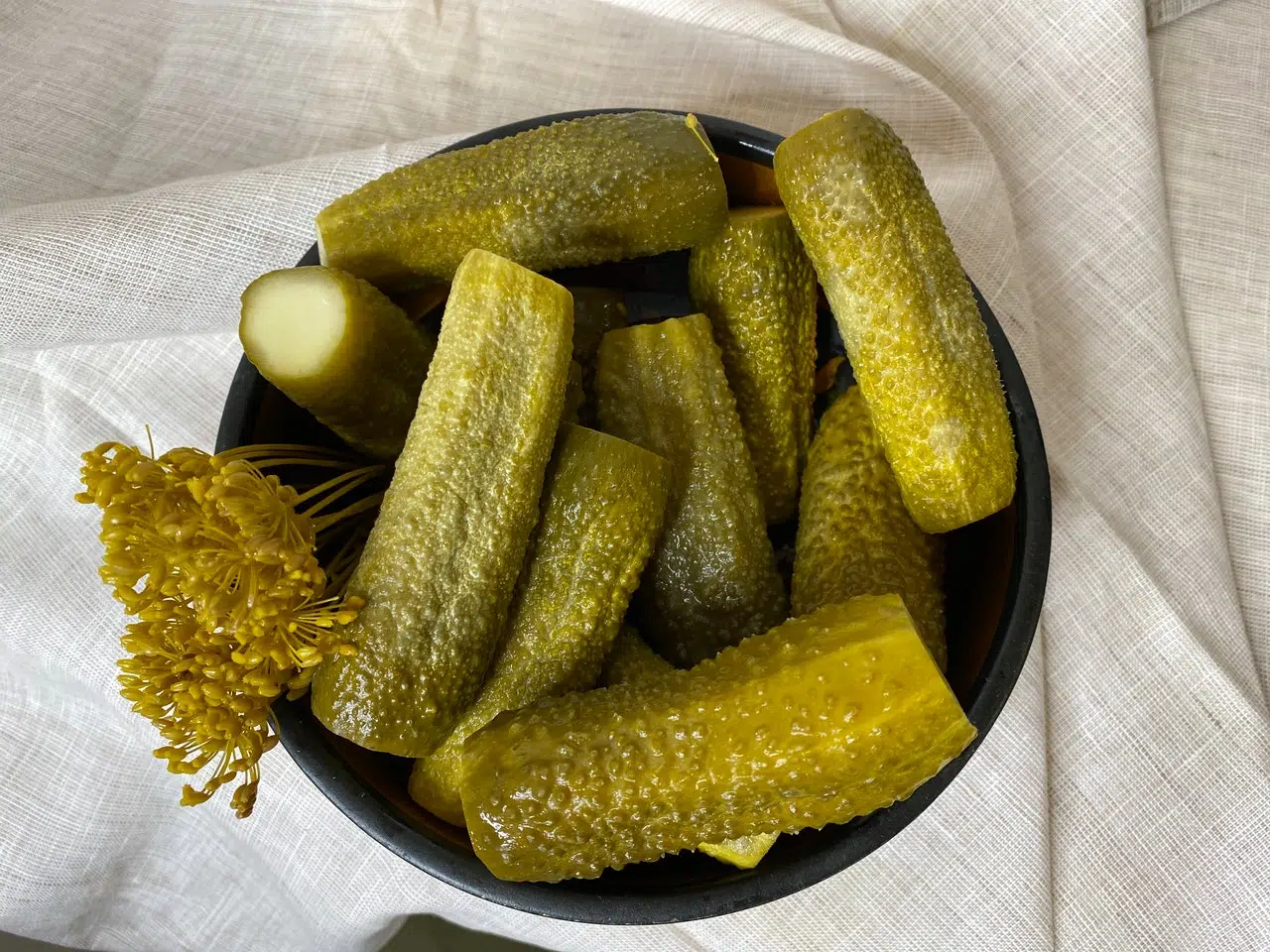 need-a-pick-me-up-try-a-pickle-lite-88-5-lite-favourites