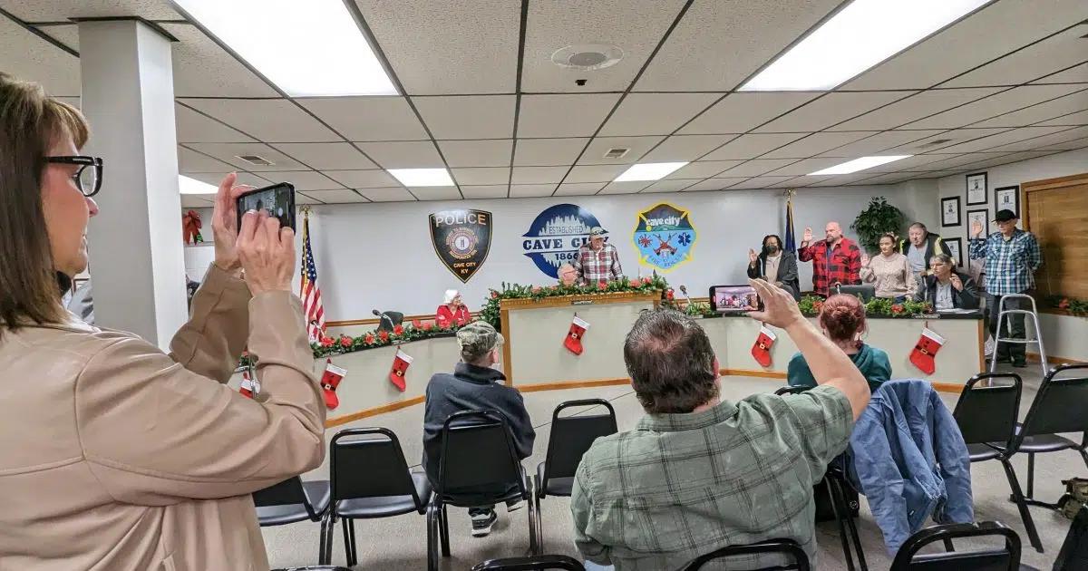 Cave City council agrees to sell vacant lot Glasgow News 1