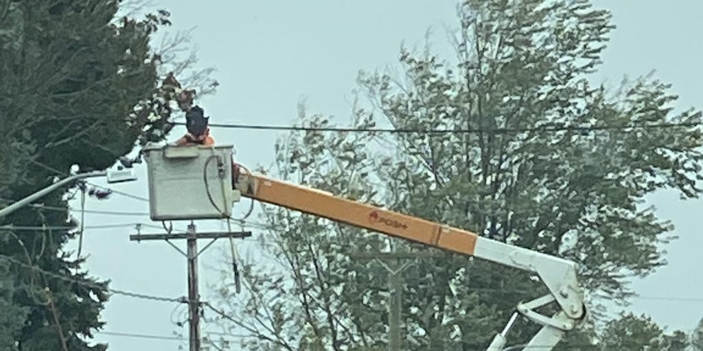 NS Power Mobilized 300 Crews, Activates EOC - Vimarsana News