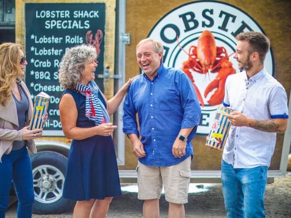 Lobster Made Easy to appear on Dragons Den - Vimarsana News