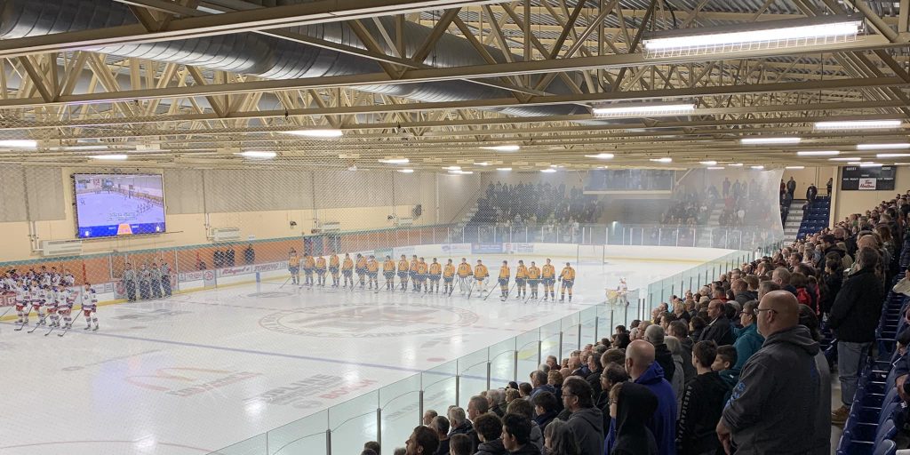 Mariners Draw Big Home-Opening Crowd, Fall 4-3 To Capitals - Vimarsana News