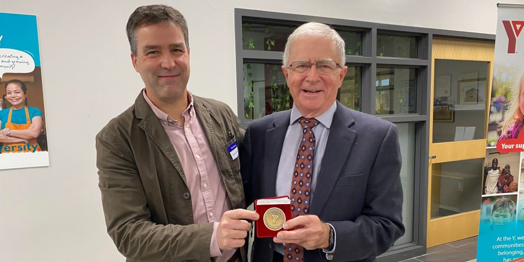 City Doctor Named 2022 Peace Medal Winner - Vimarsana News