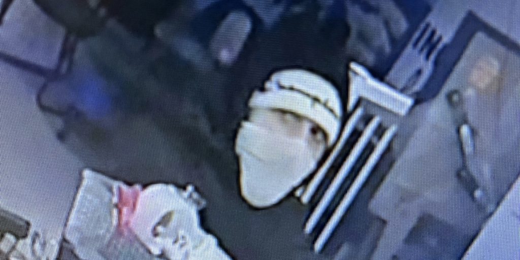 Fredericton Police Seek Suspect After Armed Robbery - Vimarsana News