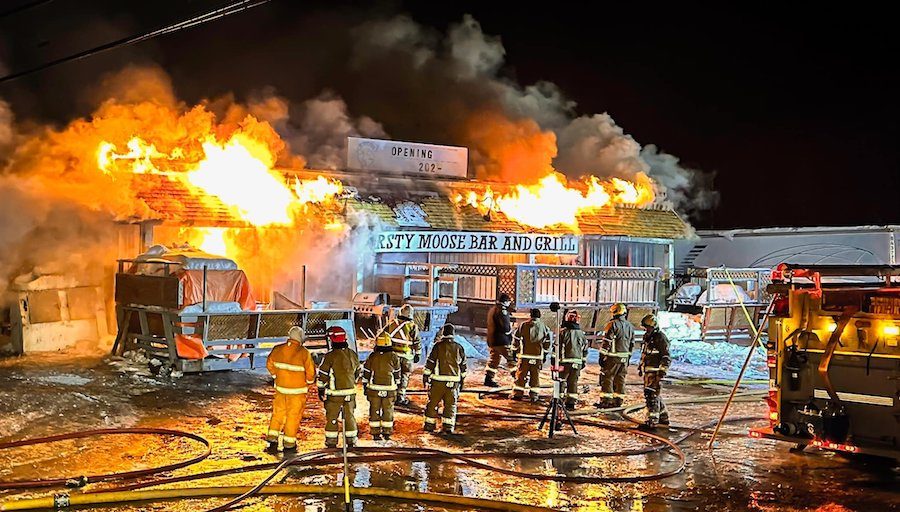 Thirsty Moose Burns to the Ground in Red Lake - Vimarsana News